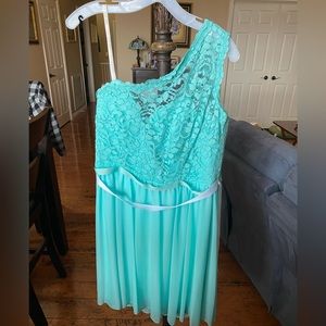 Formal / bridesmaid dress one shoulder